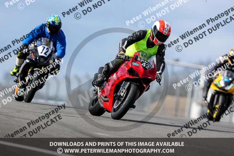 donington no limits trackday;donington park photographs;donington trackday photographs;no limits trackdays;peter wileman photography;trackday digital images;trackday photos